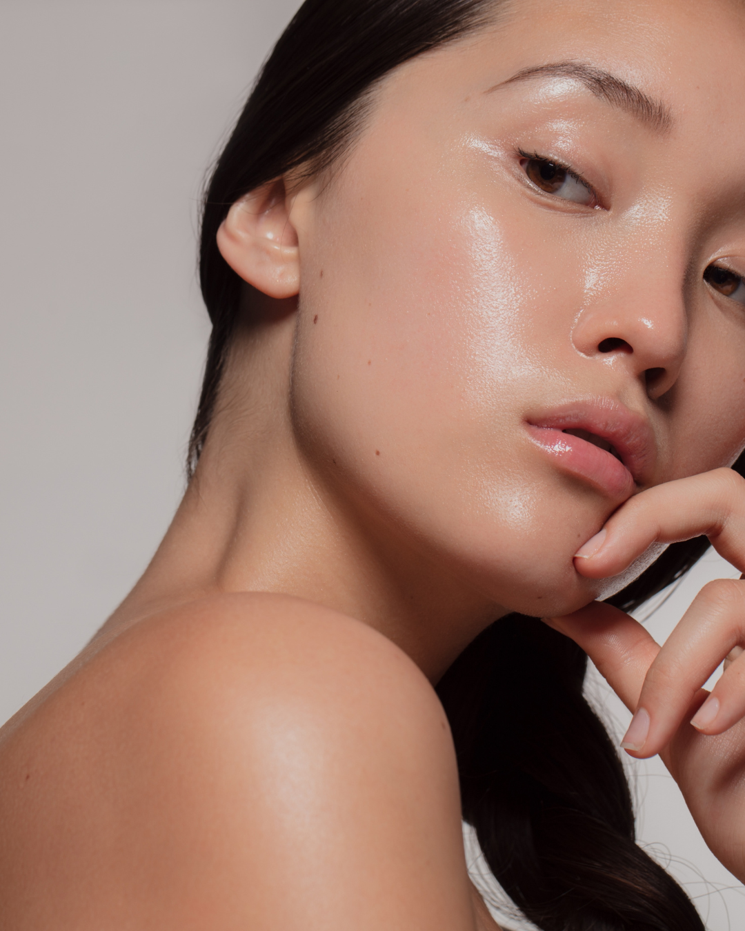 נטי‑אייג’ינג מהדור החדש: Juliette Armand, Peter Thomas Roth ו‑Zein Obagi